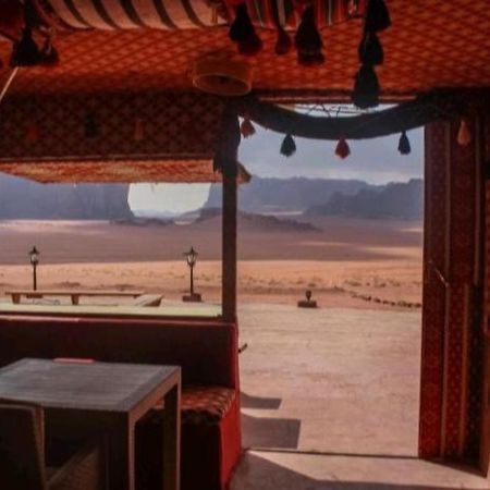 瓦迪拉姆Saleem With Jeep Tour公寓 外观 照片